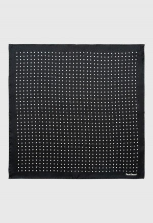 Black / Cream Paul Stuart Printed Silk Dot Pocket Square | UK_PAUL40046