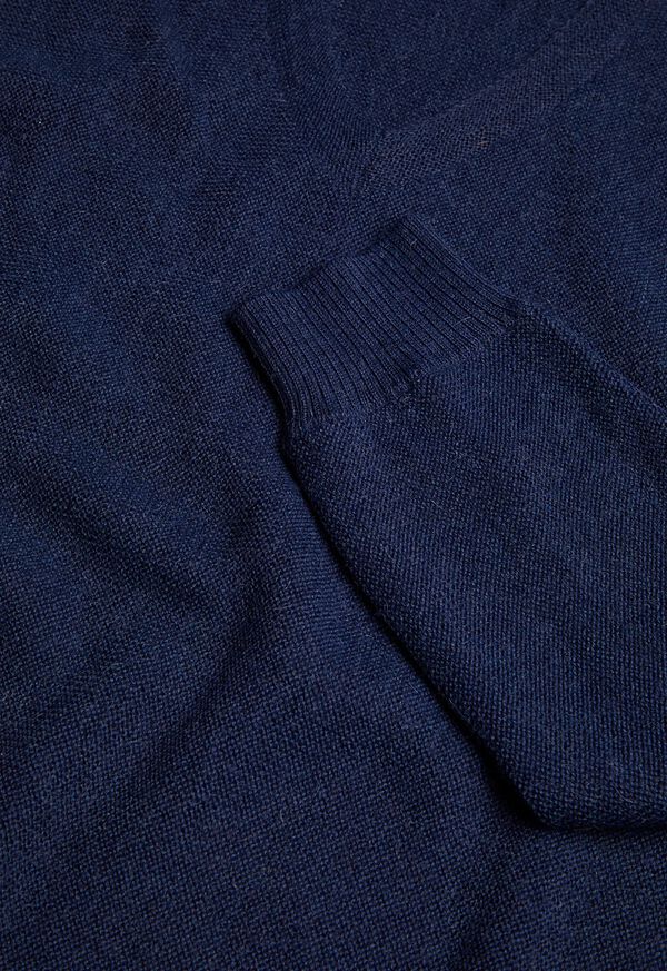 Navy Paul Stuart Classic Alpaca Links V-Neck | UK_PAUL31312